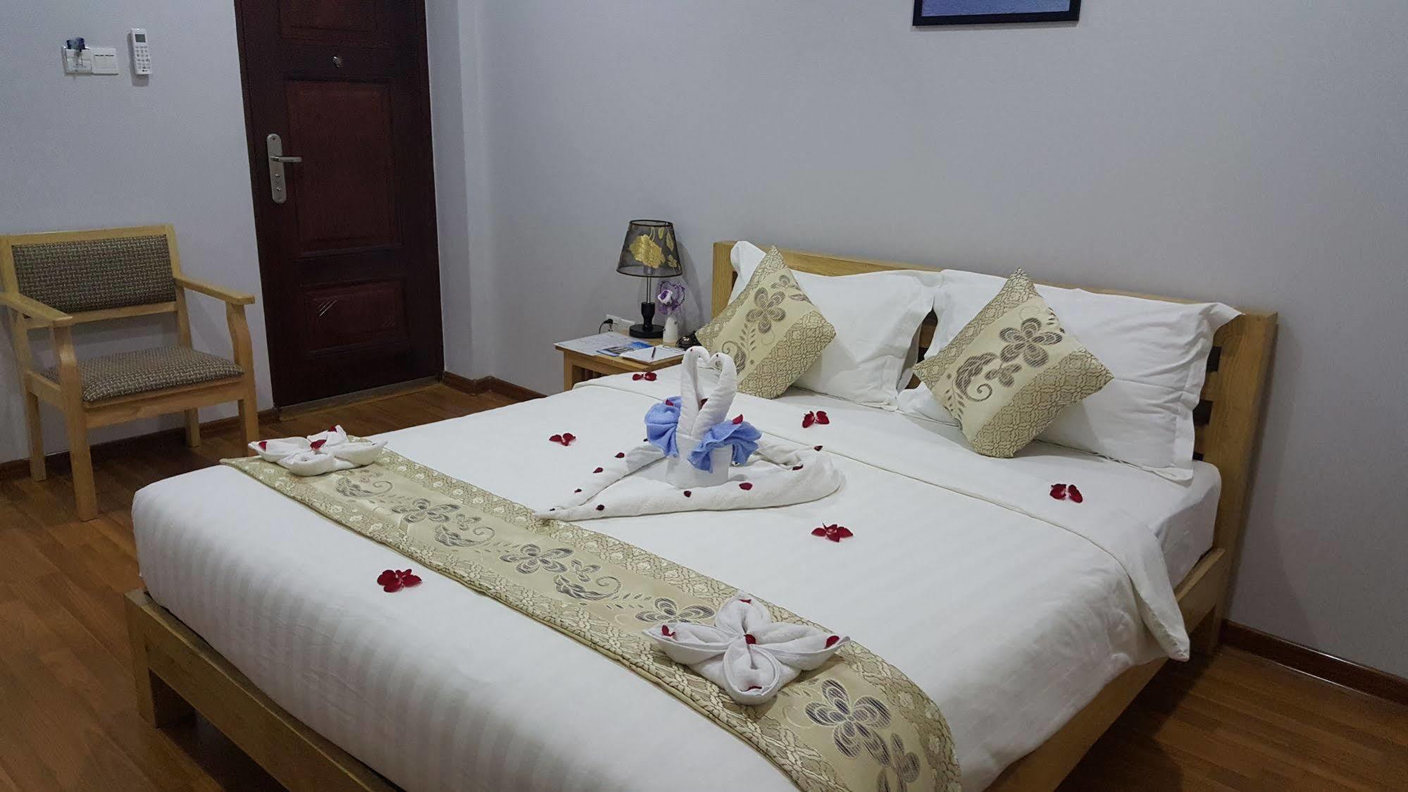 Asian Smile Hotel يانغون المظهر الخارجي الصورة